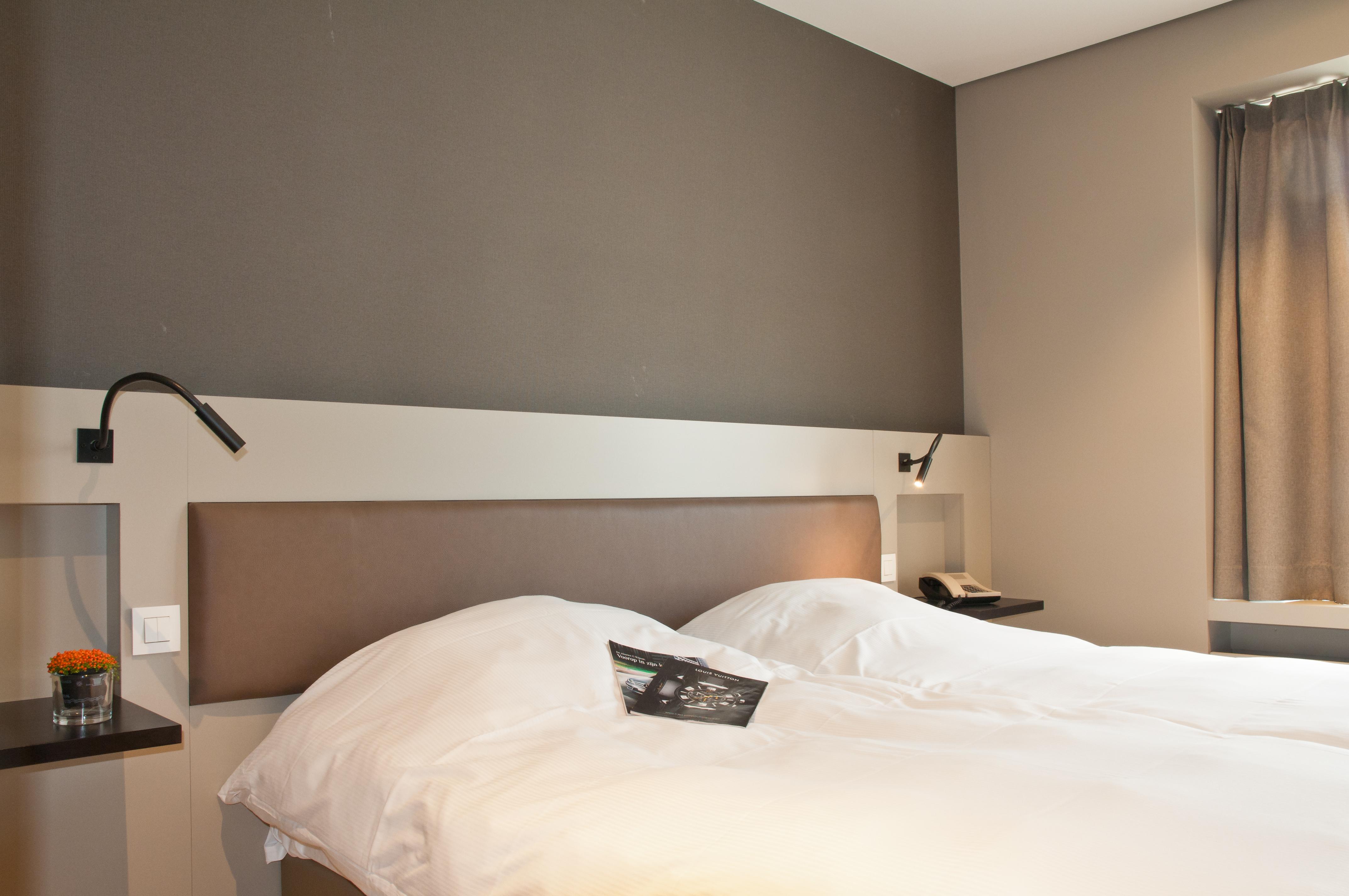 Castelnou Aparthotel Ghent Exterior photo