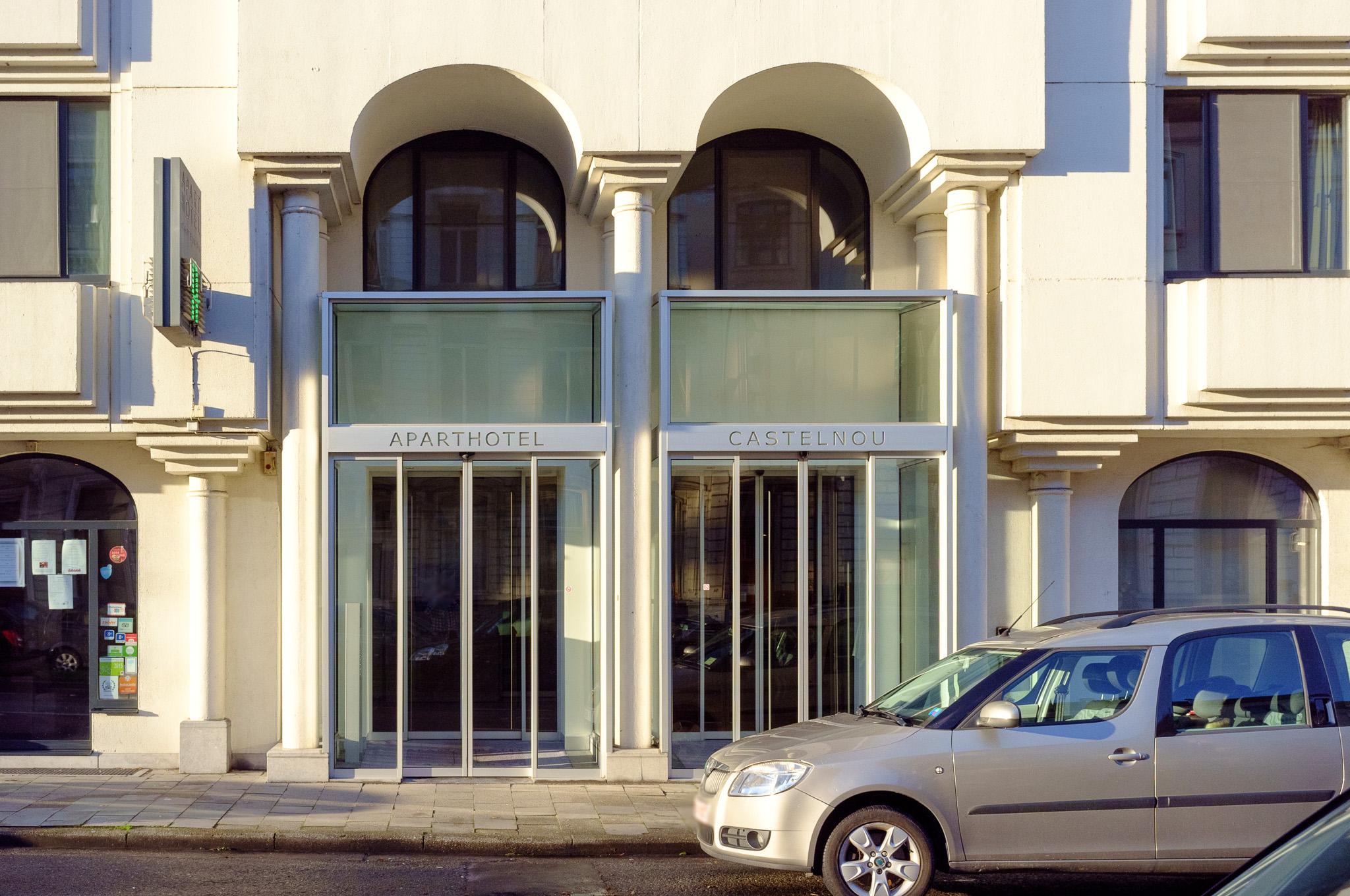 Castelnou Aparthotel Ghent Exterior photo